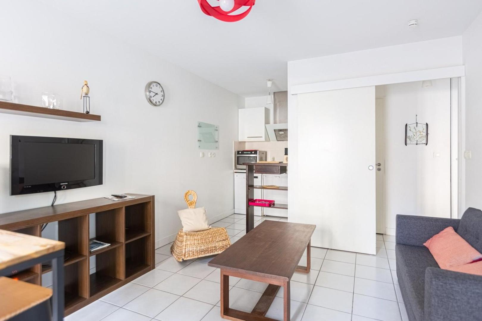 Guestready - Appartement Cours Du Medoc Bordeaux Bagian luar foto