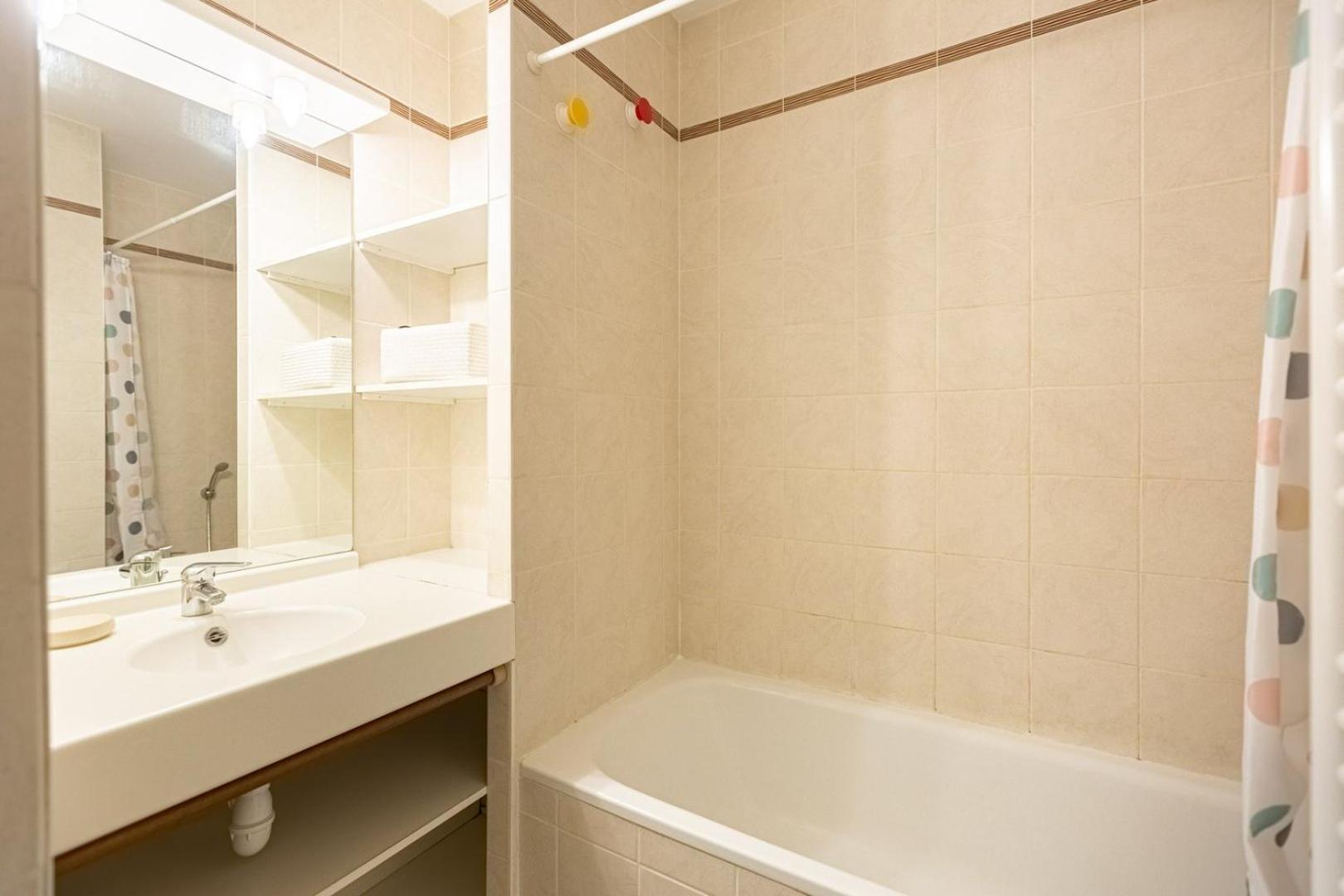 Guestready - Appartement Cours Du Medoc Bordeaux Bagian luar foto